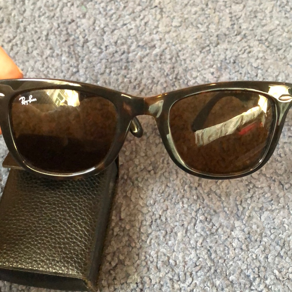 Rayban folding Wayfarer Sunglasses